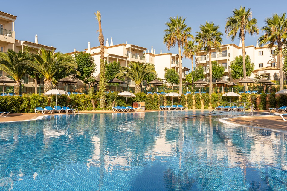 3HB Clube Humbria hotel para famílias em Olhos de Água